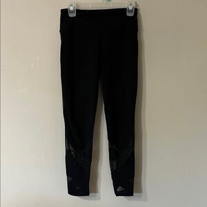 Sleek Black Women's Leggings
